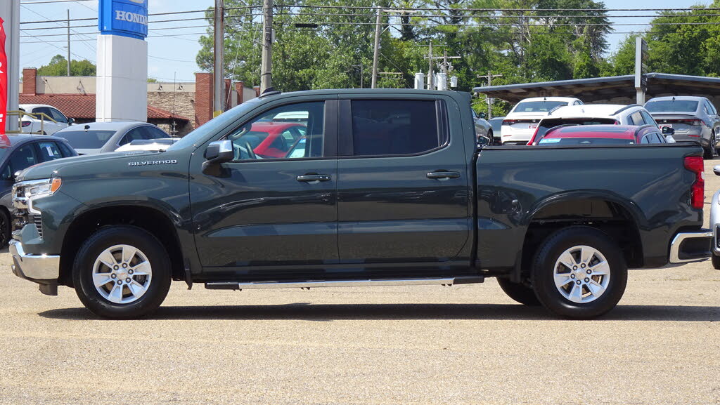 2025 Chevrolet Silverado 1500 LT Crew Cab RWD