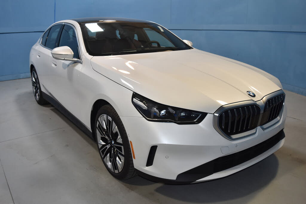 2026 BMW 5 Series 530i xDrive
