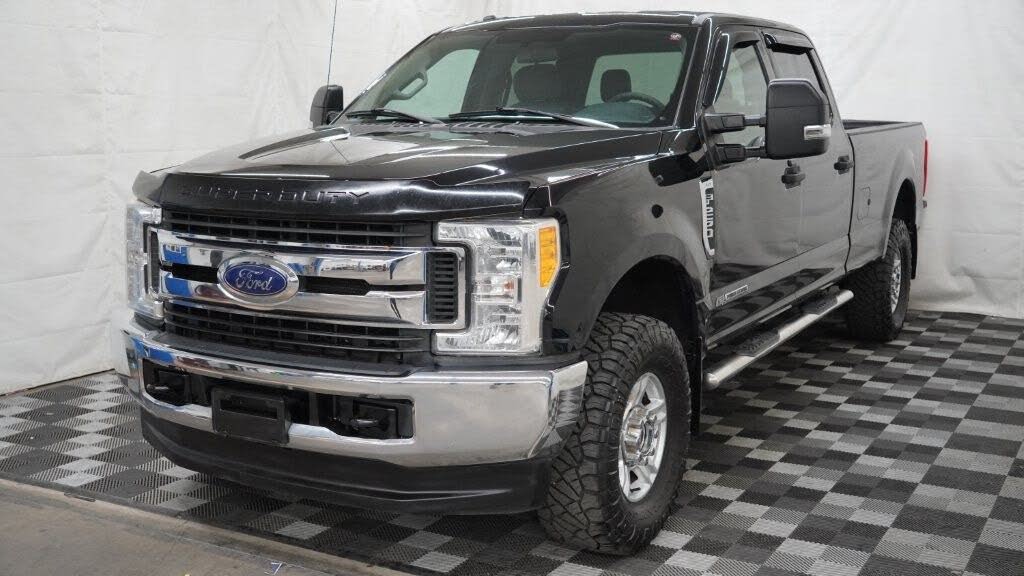 2017 Ford F-250 Super Duty XLT Crew Cab 4WD