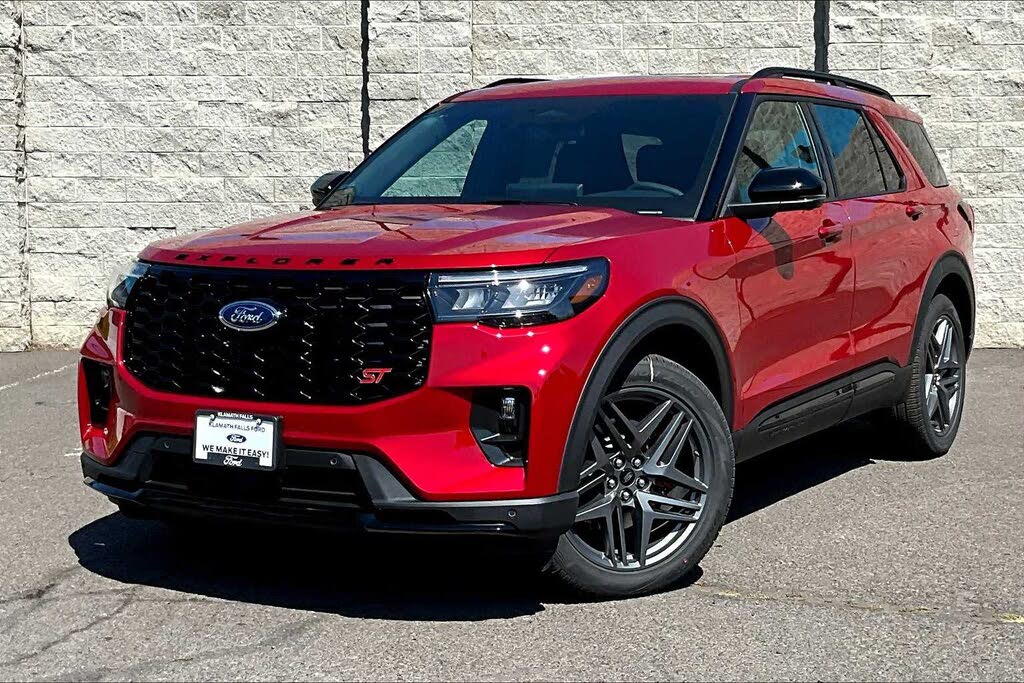 2025 Ford Explorer ST AWD