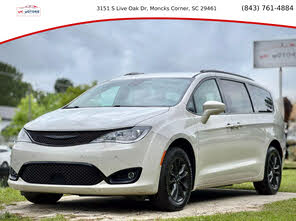 Chrysler Pacifica Launch Edition AWD