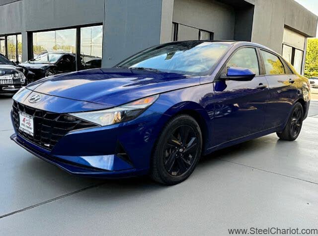 2021 Hyundai Elantra SEL FWD