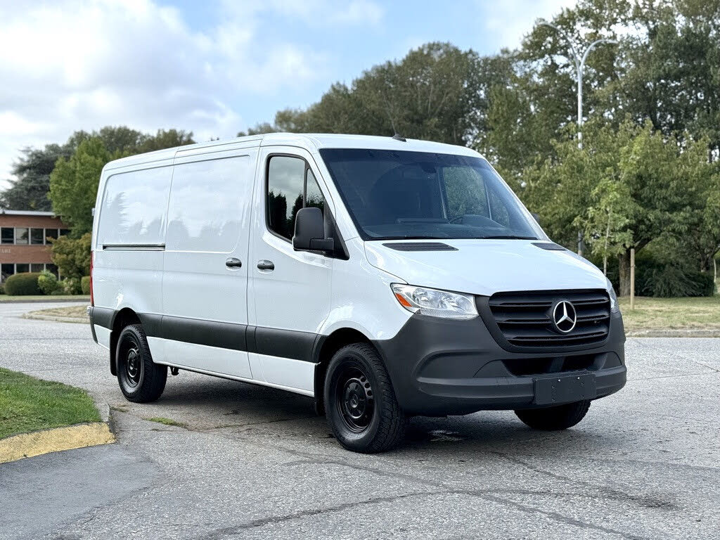 Mercedes-Benz Sprinter 2500 144 Crew Van RWD 2021