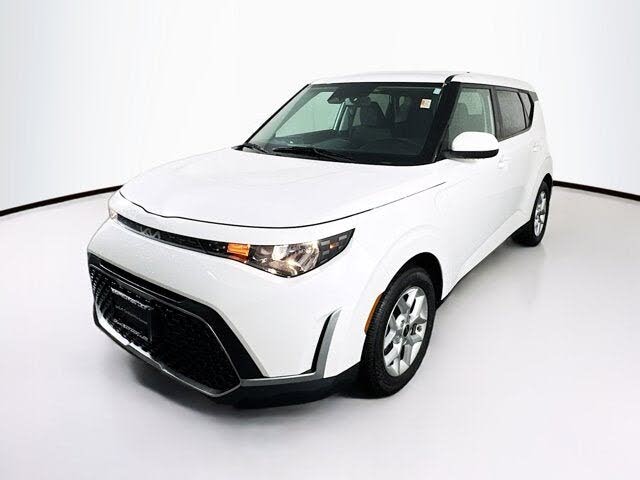 2023 Kia Soul LX FWD