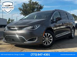 Chrysler Pacifica Touring L FWD