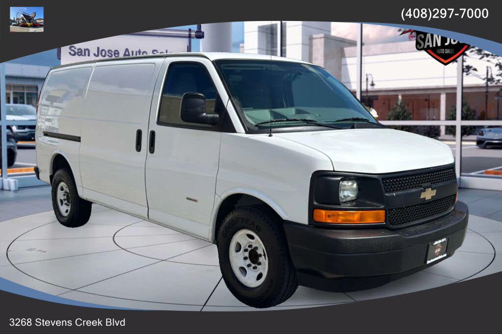 2017 Chevrolet Express Cargo 2500 RWD