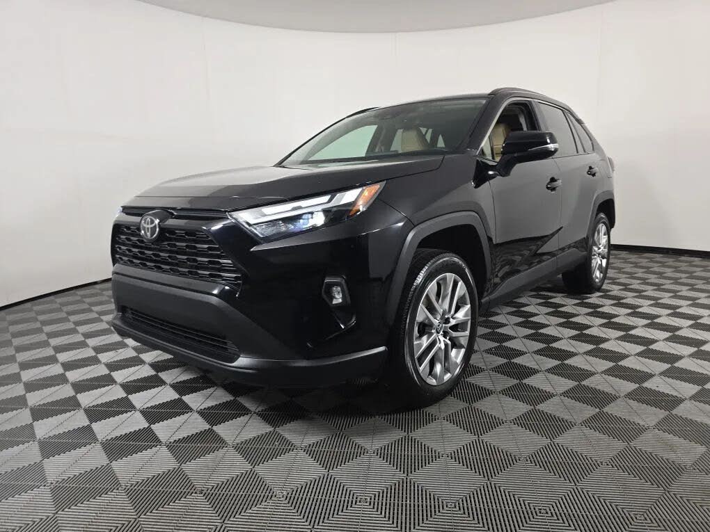 2024 Toyota RAV4 XLE Premium AWD