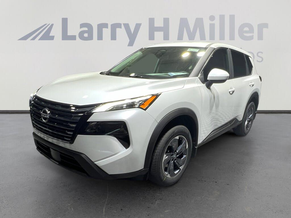 2026 Nissan Rogue SV FWD