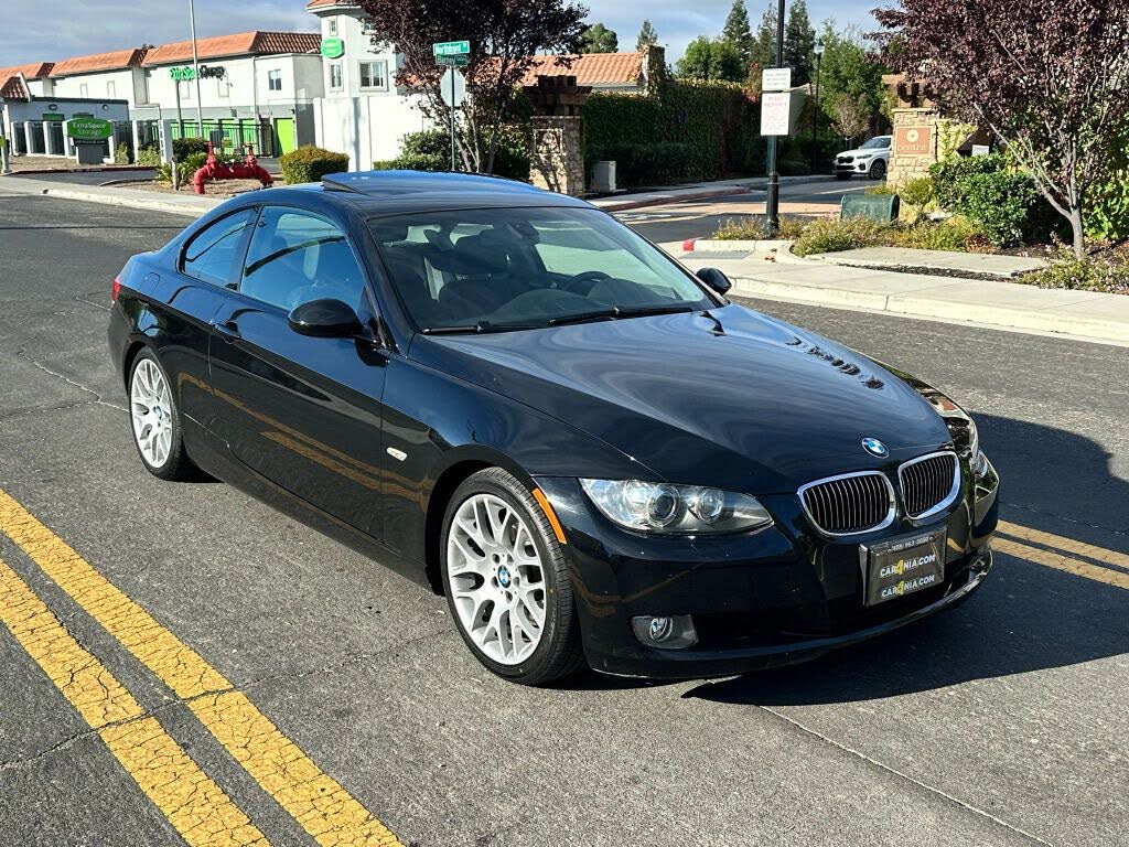 2009 BMW 3 Series 328i Coupe RWD