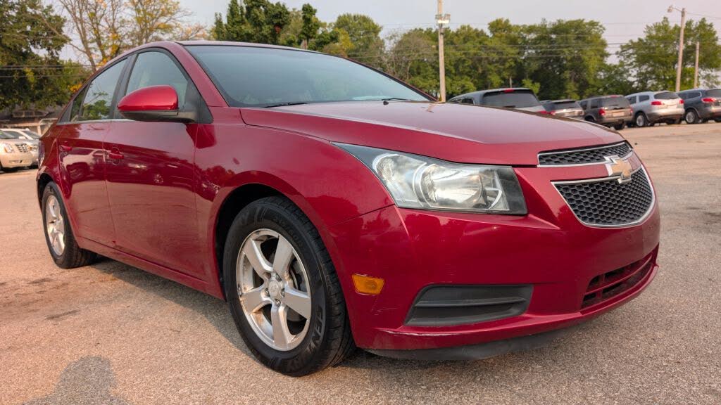 2012 Chevrolet Cruze LT Fleet Sedan FWD