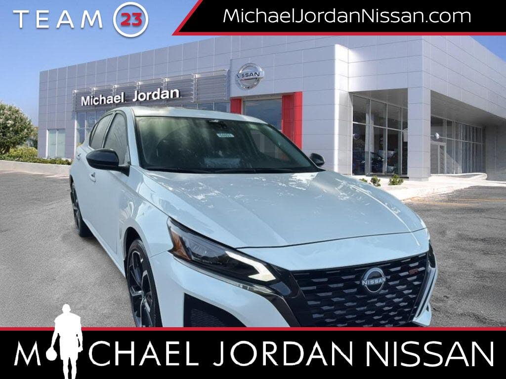 2025 Nissan Altima 2.5 SR FWD