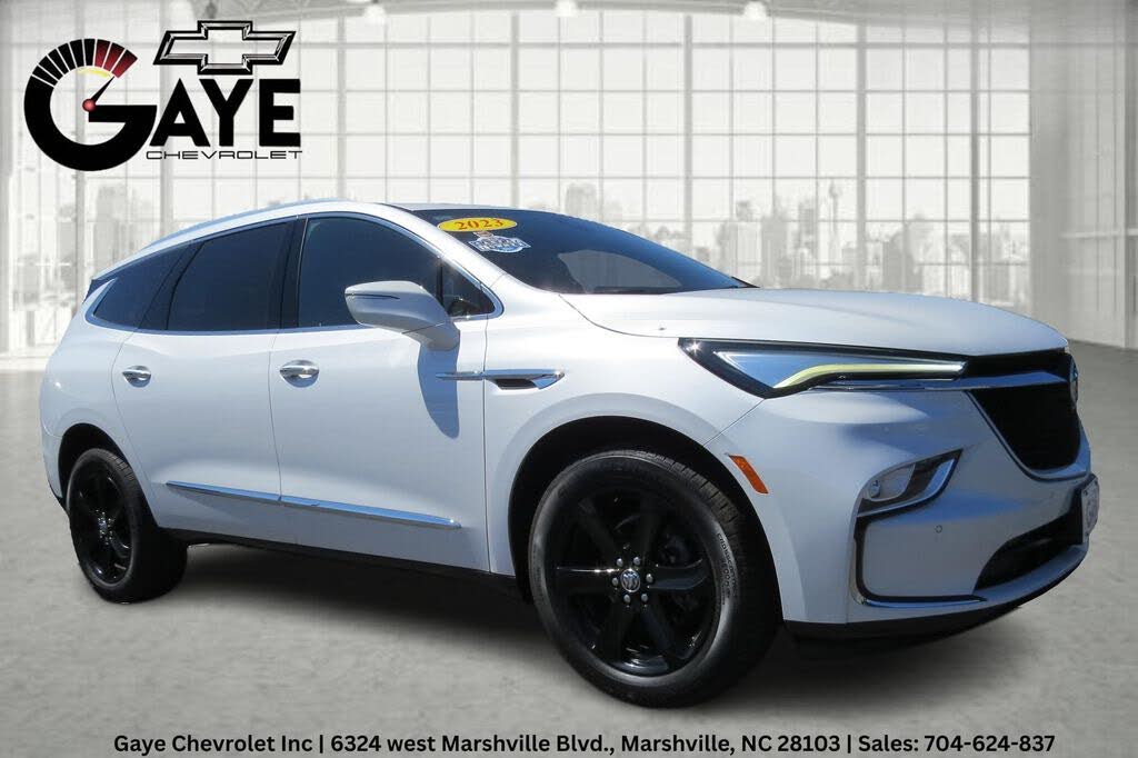 2023 Buick Enclave Essence AWD