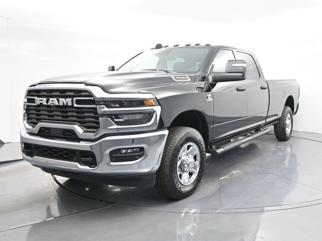 2026 RAM 3500 Tradesman Crew Cab LB 4WD