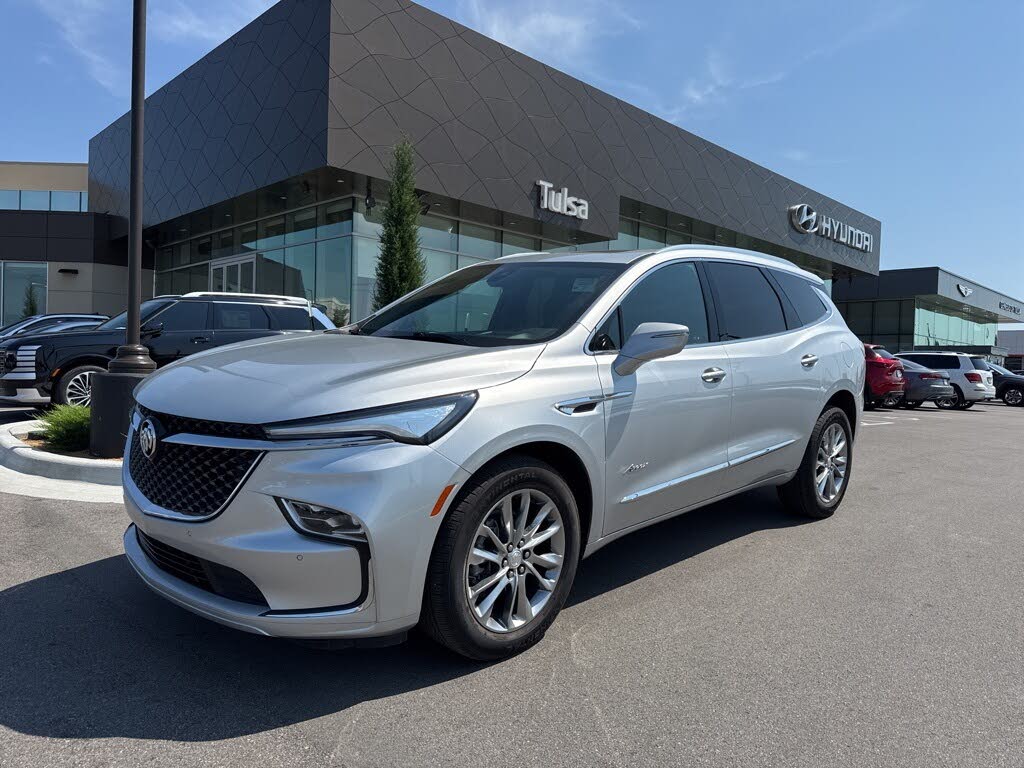 2022 Buick Enclave Avenir AWD