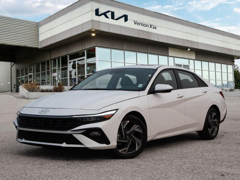 2025 Hyundai Elantra Preferred FWD