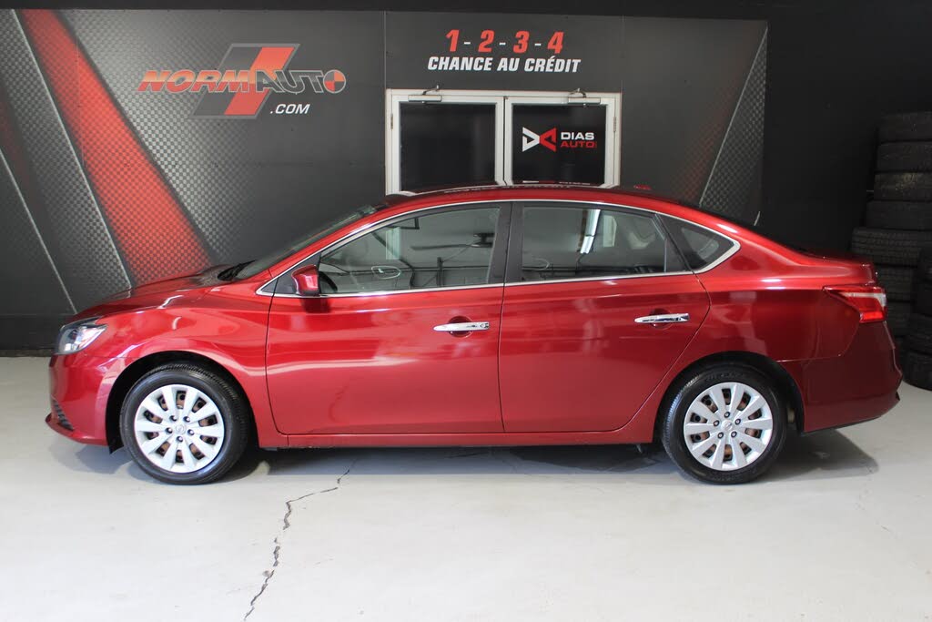 2018 Nissan Sentra SV FWD