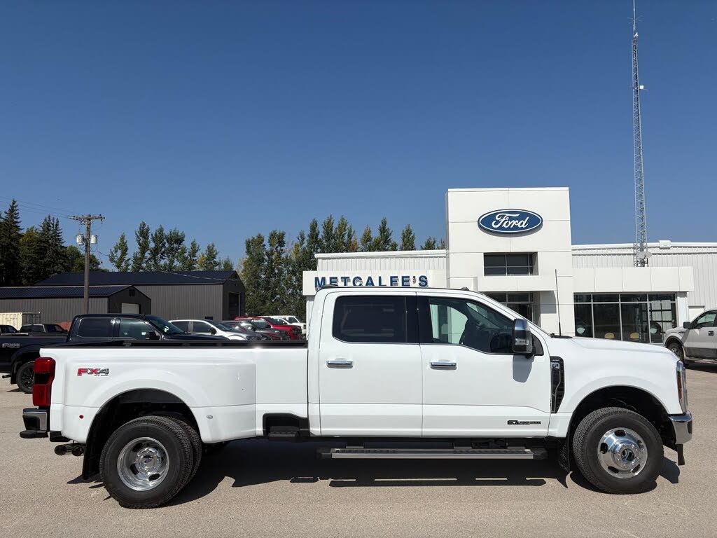2026 Ford F-350 Super Duty Lariat Crew Cab LB DRW 4WD