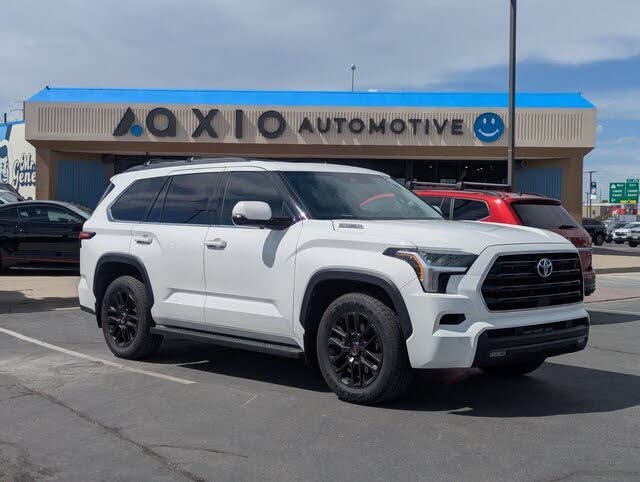 2023 Toyota Sequoia SR5 4WD