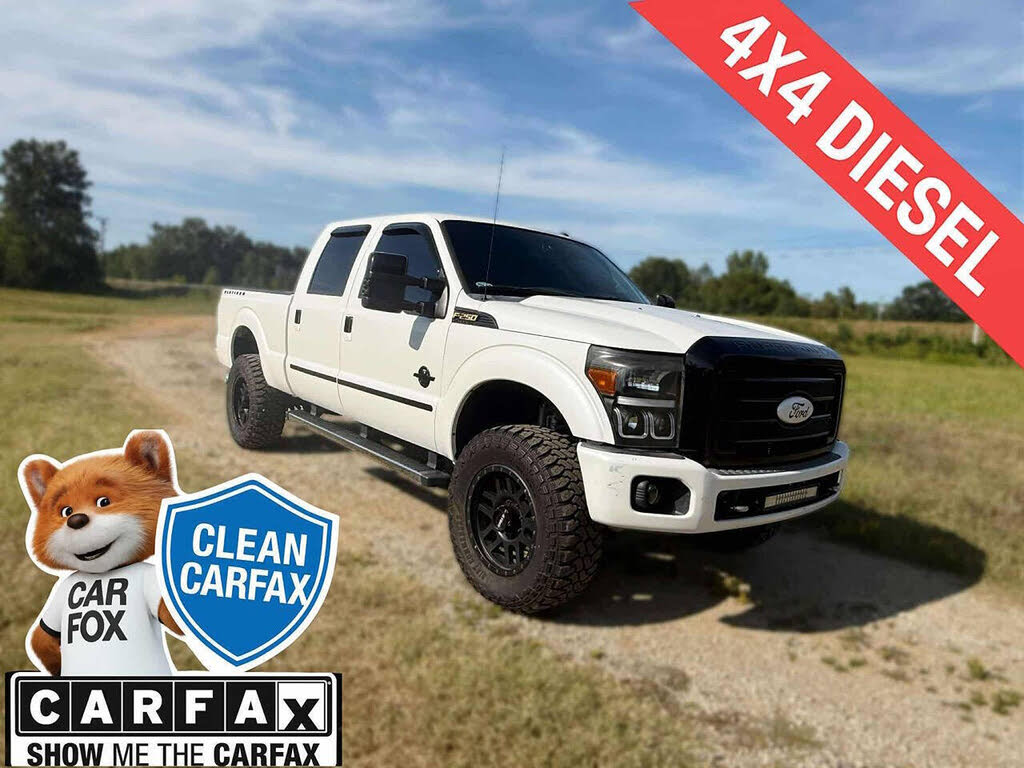 2015 Ford F-250 Super Duty Lariat Crew Cab 4WD