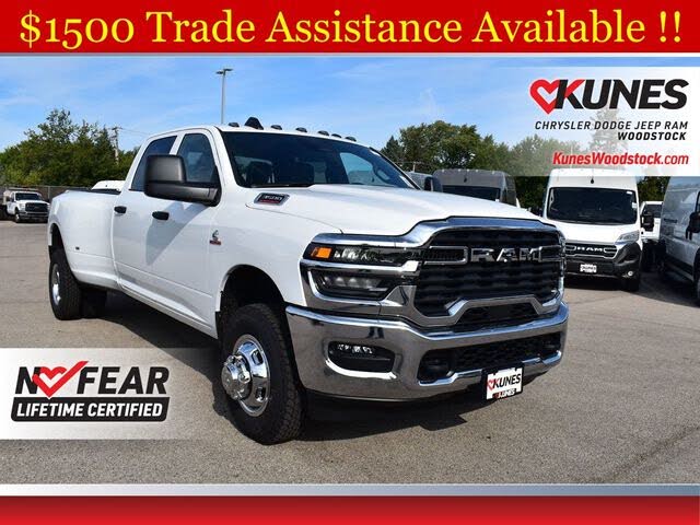 2026 RAM 3500 Tradesman Crew Cab LB DRW 4WD