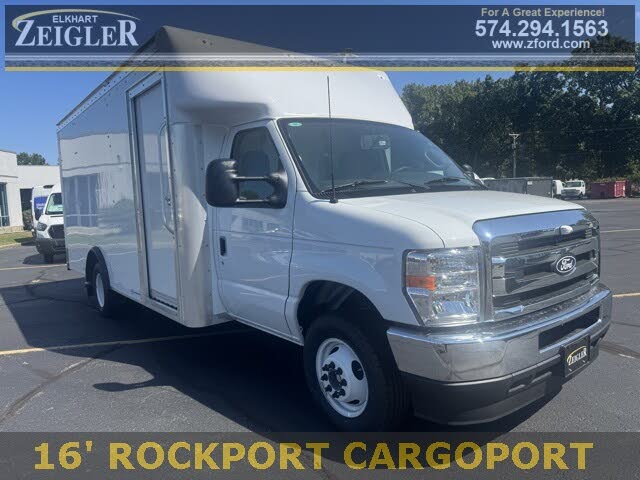 2026 Ford E-Series Chassis E-450 SD Cutaway 158 DRW RWD