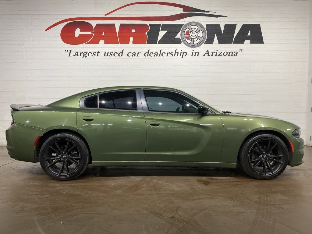 2018 Dodge Charger SXT RWD