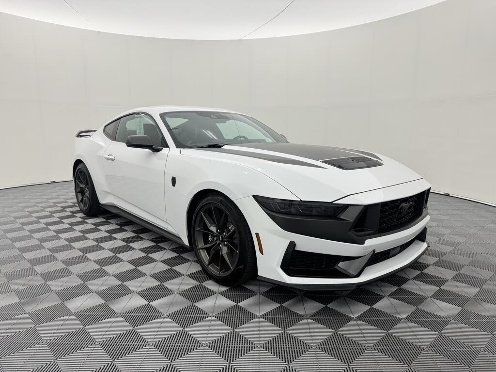 2024 Ford Mustang Dark Horse Fastback RWD