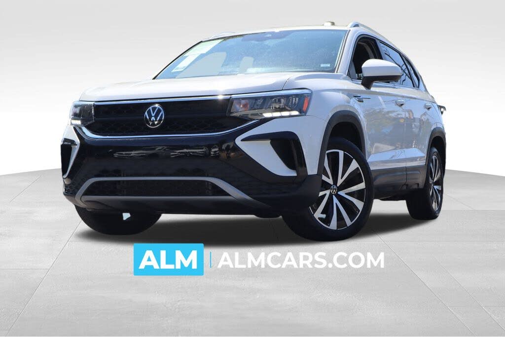 2024 Volkswagen Taos SE FWD