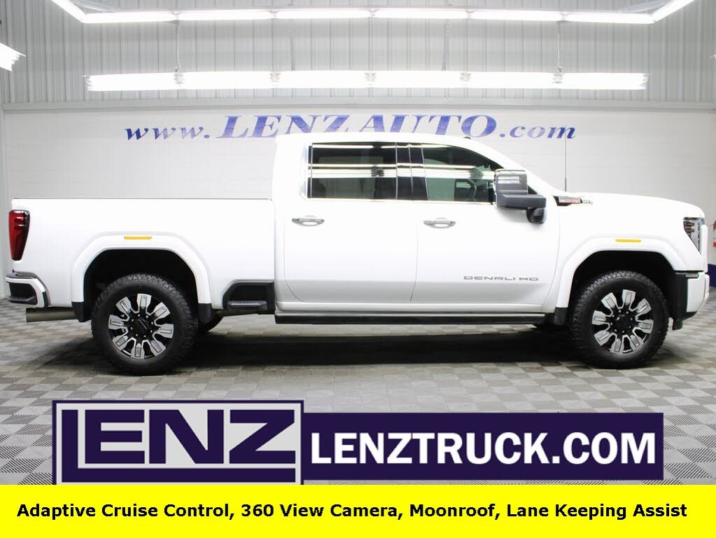 2025 GMC Sierra 2500HD Denali Crew Cab 4WD