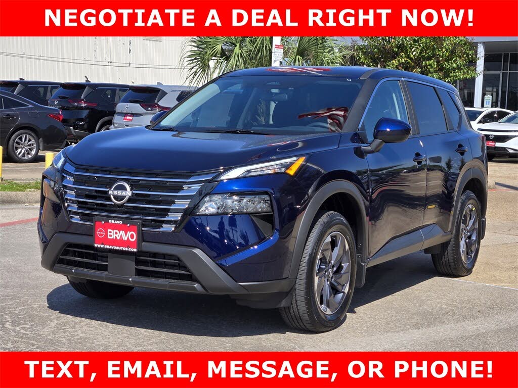 2026 Nissan Rogue SV FWD