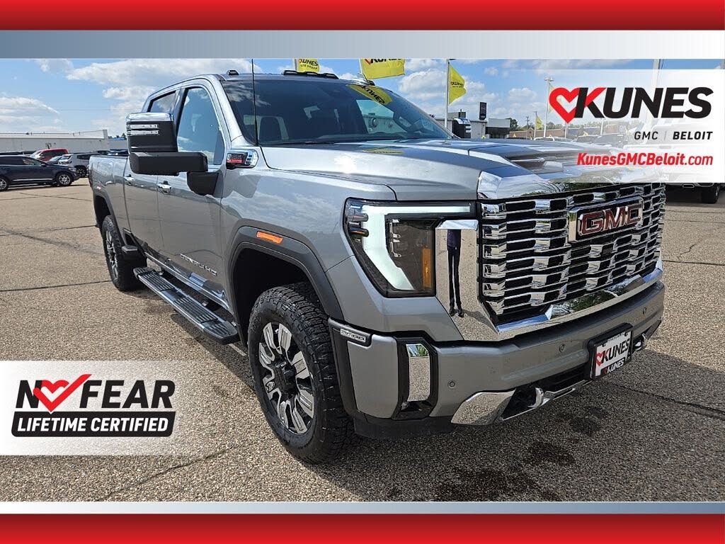 2025 GMC Sierra 2500HD Denali Crew Cab 4WD