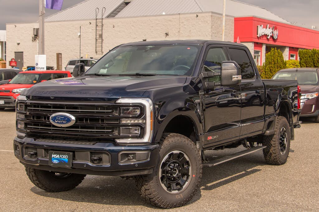 2025 Ford F-350 Super Duty Platinum Crew Cab 4WD