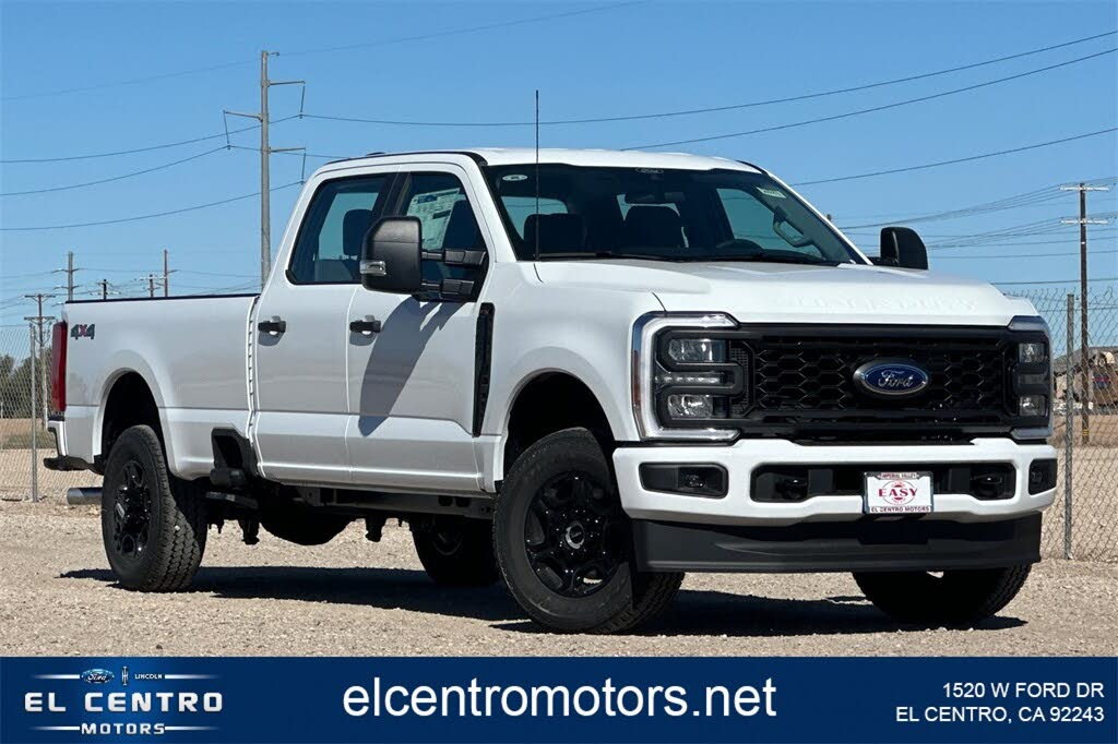 2026 Ford F-250 Super Duty XL Crew Cab 4WD
