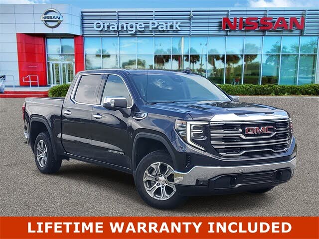 2024 GMC Sierra 1500 SLT Crew Cab 4WD