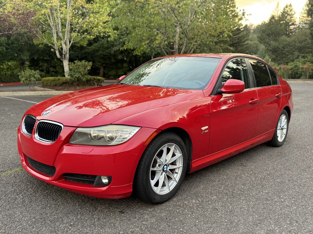 2010 BMW 3 Series 328i xDrive Sedan AWD