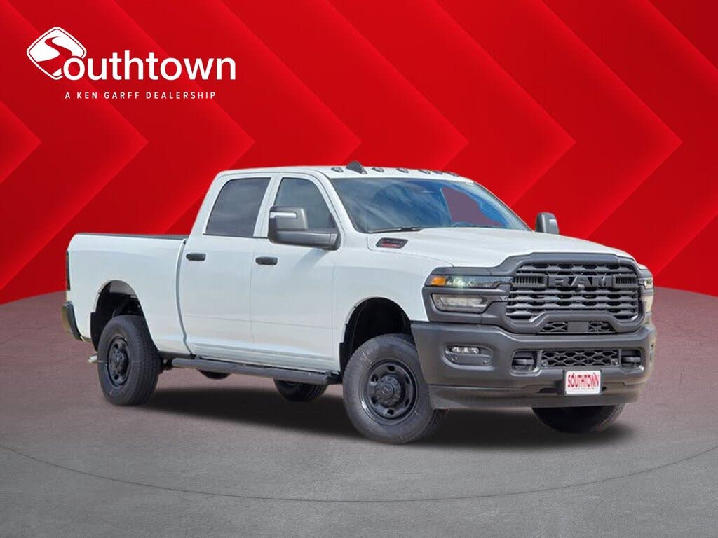 2026 RAM 2500 Tradesman Crew Cab 4WD