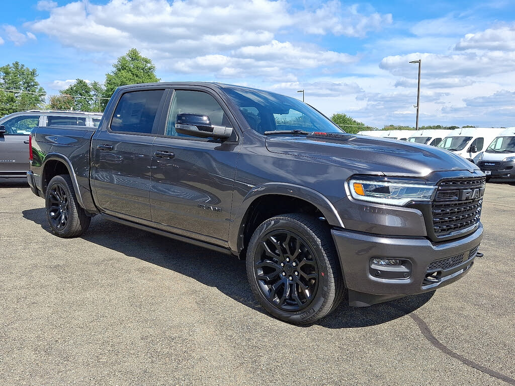 2026 RAM 1500 Limited Crew Cab 4WD