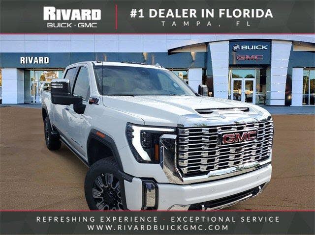 2025 GMC Sierra 2500HD Denali Crew Cab 4WD