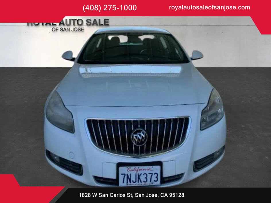 2011 Buick Regal CXL Sedan FWD