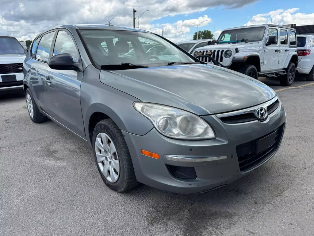 Hyundai Elantra Touring L FWD 2010