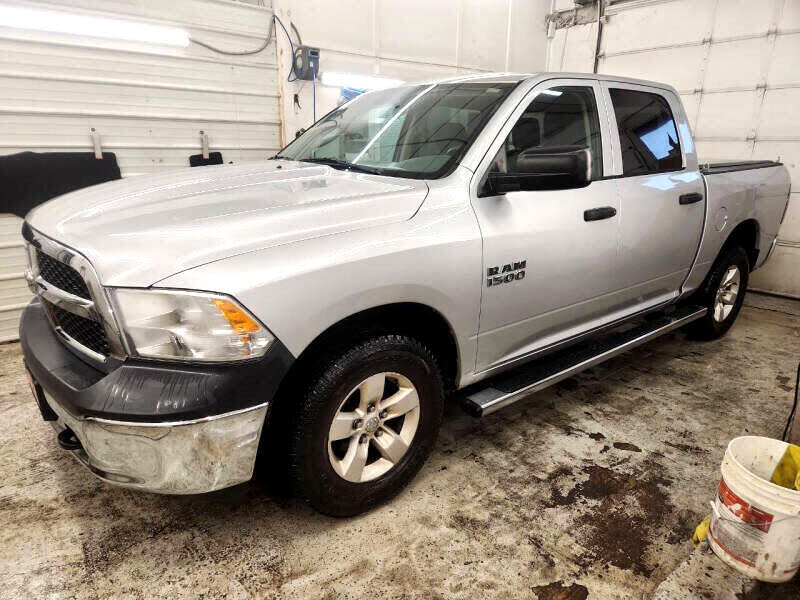 2014 RAM 1500 Tradesman Crew Cab 4WD