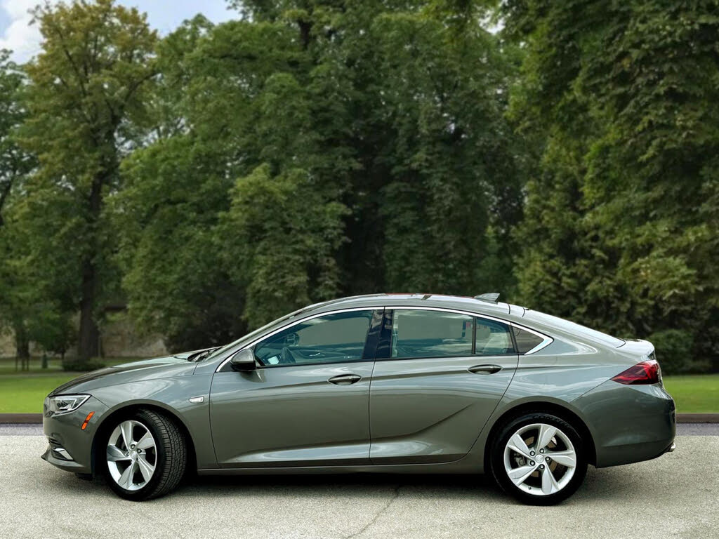 2018 Buick Regal Sportback Preferred FWD