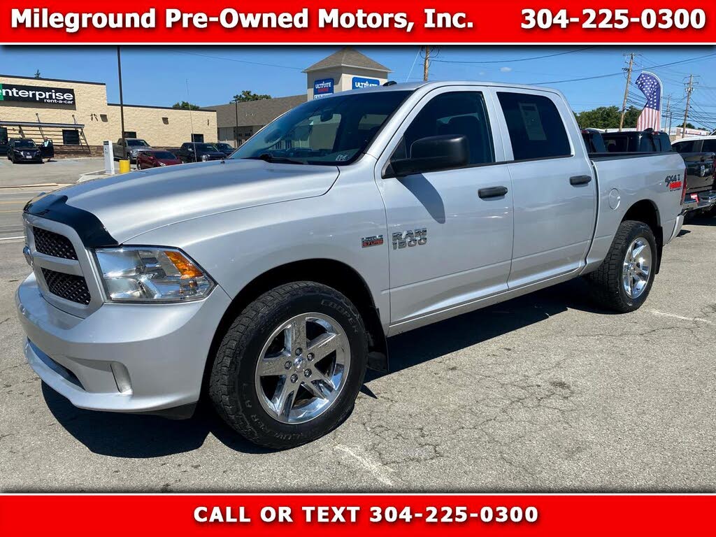 2018 RAM 1500 Express Crew Cab 4WD
