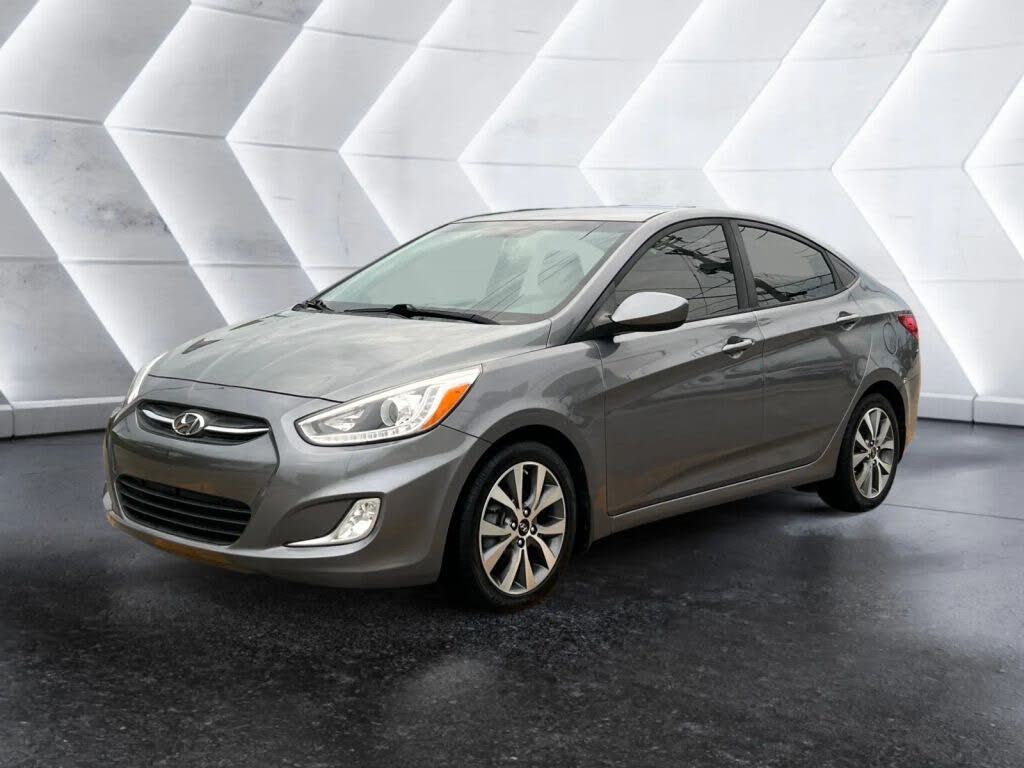 2016 Hyundai Accent SE Sedan FWD