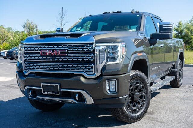 2022 GMC Sierra 2500HD Denali Crew Cab 4WD