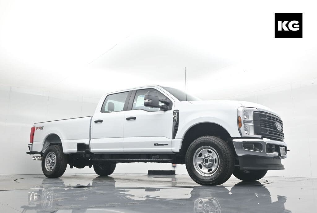 2026 Ford F-350 Super Duty XL Crew Cab RWD