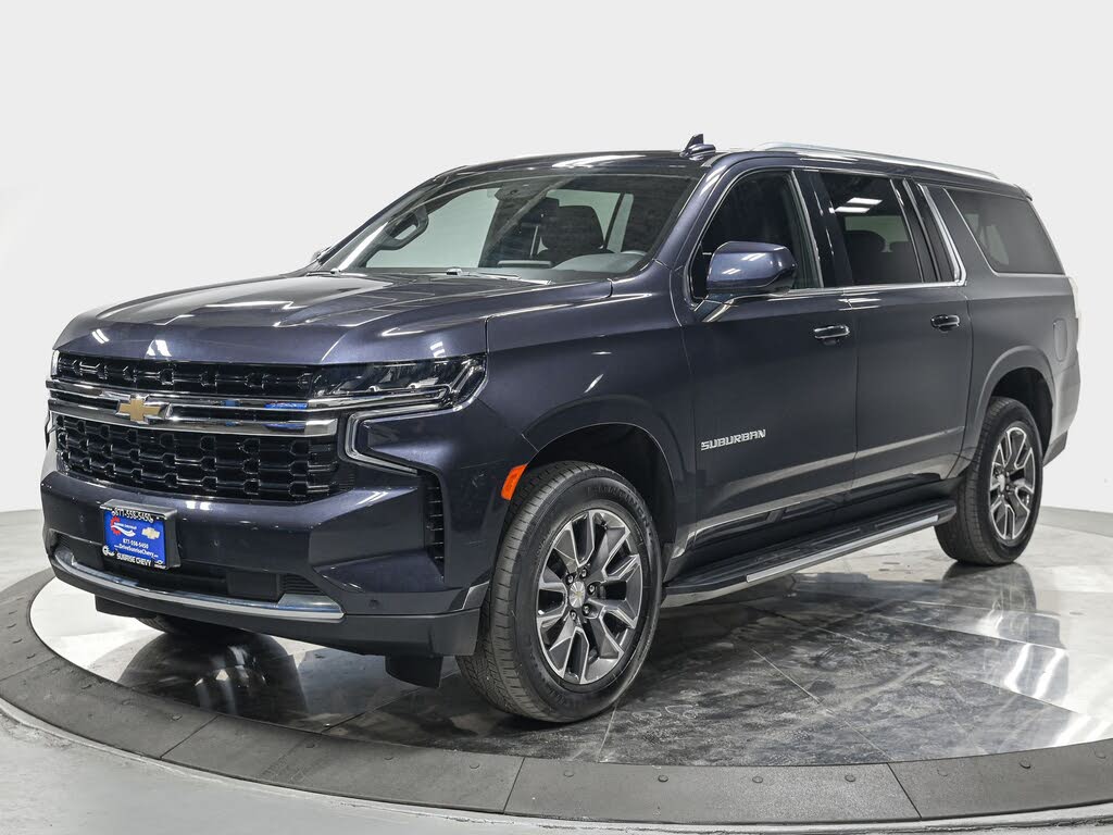 2023 Chevrolet Suburban LS 4WD