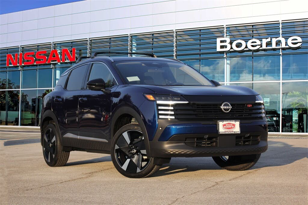 2026 Nissan Kicks SR FWD