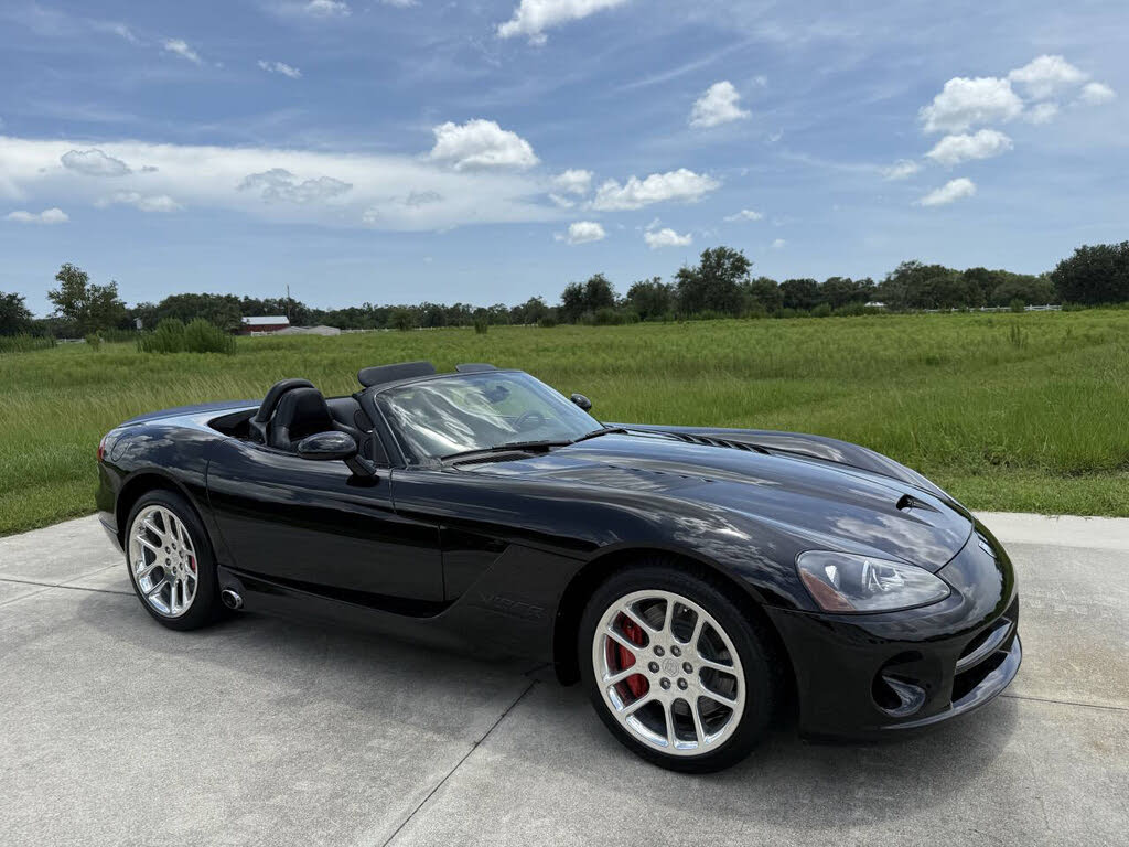 2004 Dodge Viper SRT10 Roadster RWD