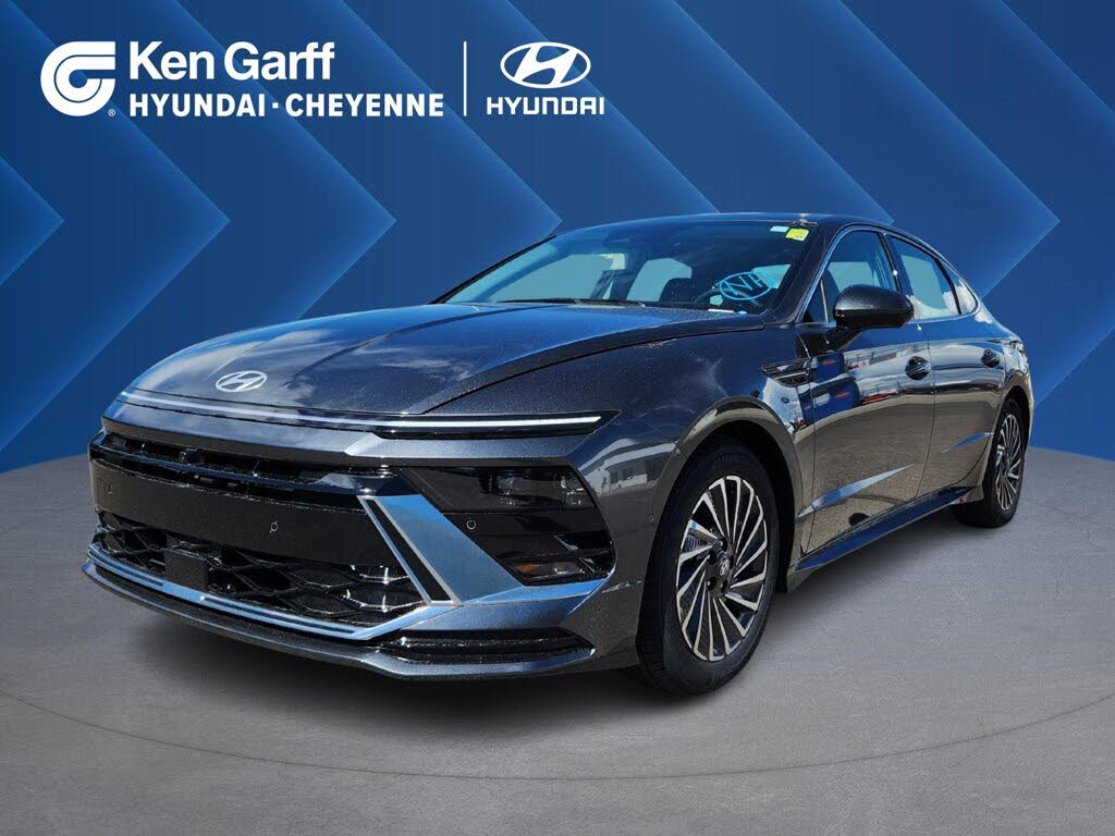 2025 Hyundai Sonata Hybrid Limited FWD